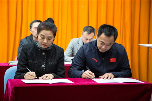 365(VIP)英国上市公