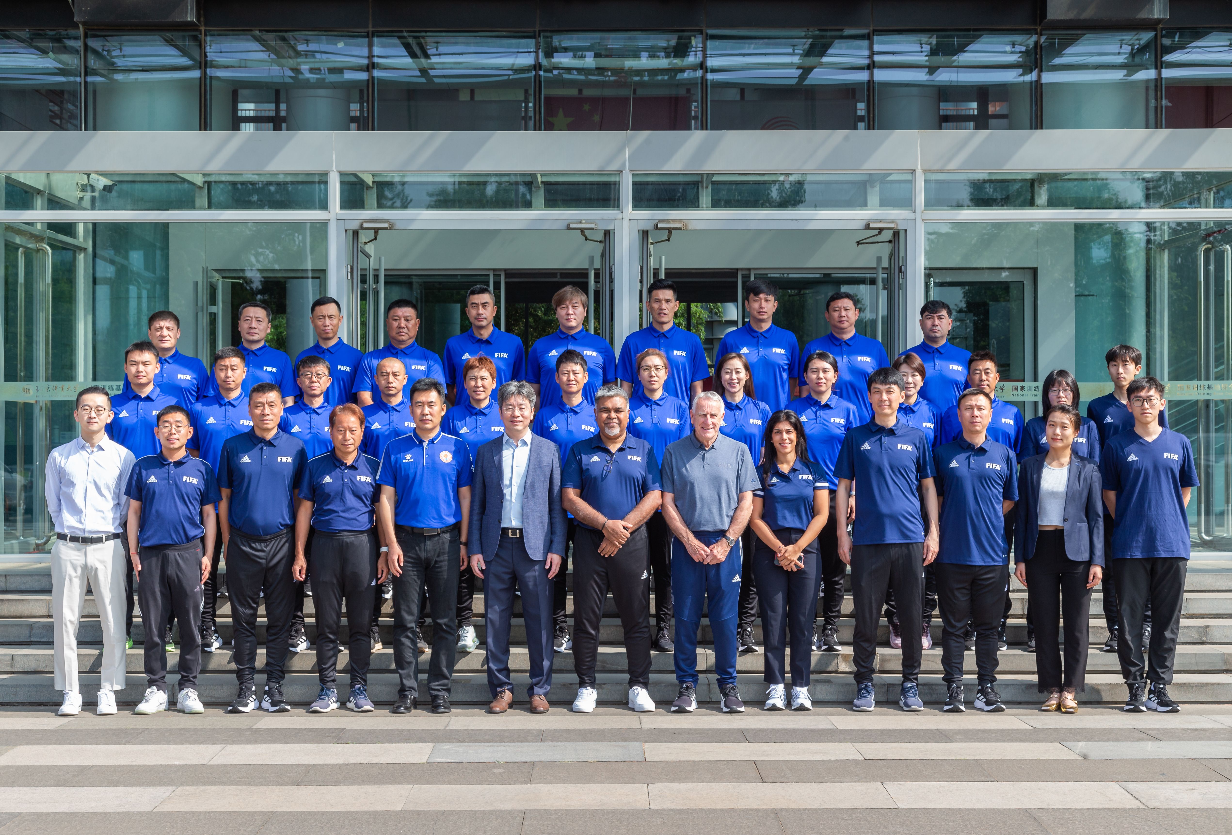 365(VIP)英国上市公